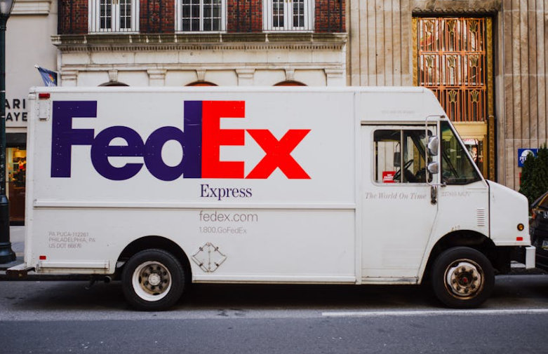 FedEx FedEx